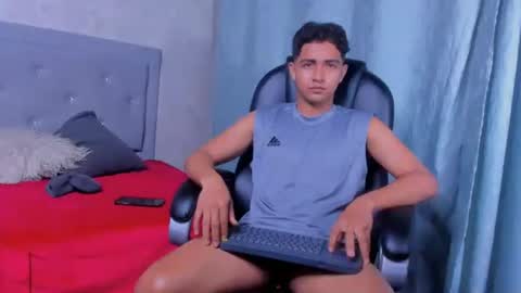 muichiro tokito1 online show from 12/24/24, 04:22