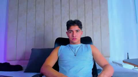 muichiro tokito1 online show from 01/25/25, 04:02