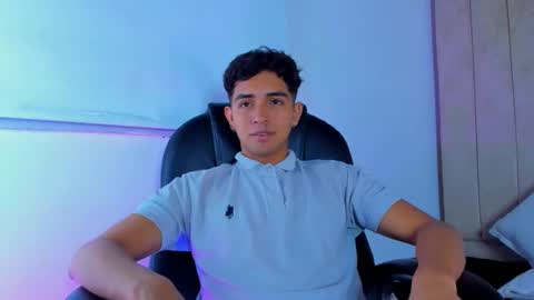 muichiro tokito1 online show from 03/03/25, 02:36