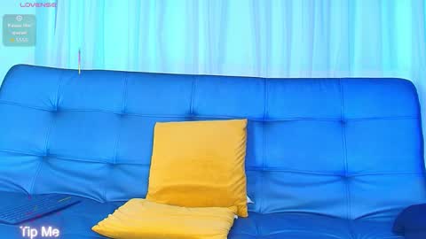 Snapshot of mulato_fit15 chatting on 09/13/25, 03:34 mulato online show from 09/13/25, 03:34