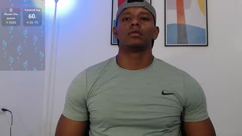 Snapshot of mulato_fit15 chatting on 10/07/25, 03:53 mulato online show from 10/07/25, 03:53