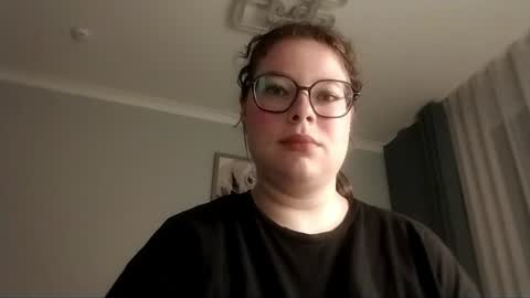 mulavixen online show from 07/19/26, 07:17
