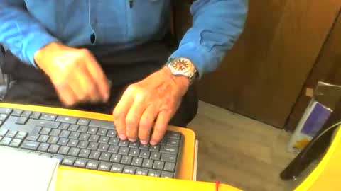 muller520 online show from 09/26/25, 01:15