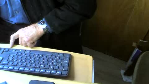 Snapshot of muller520 chatting on 06/15/26, 01:24 muller520 online show from 06/15/26, 01:24