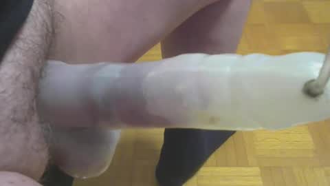 Snapshot of multiplecumandorgasm chatting on 01/15/25, 10:27 Juicy German Cock online show from 01/15/25, 10:27