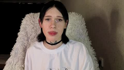 Polik online show from 04/23/26, 05:48