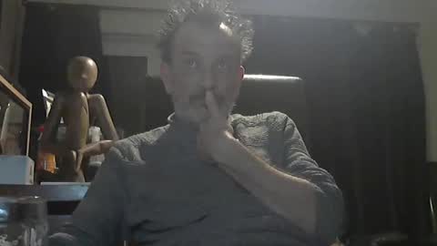 munch10 online show from 03/01/25, 08:42