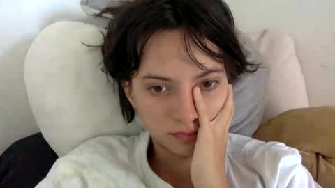 Snapshot of munchi_ chatting on 01/07/25, 01:57   online show from 01/07/25, 01:57