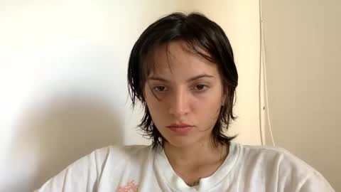 Snapshot of munchi_ chatting on 01/10/25, 07:21   online show from 01/10/25, 07:21