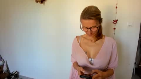 LOVELY JULIA  Peter DAY online show from 03/26/26, 09:04