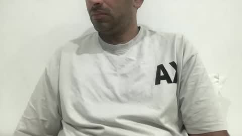 munnabobby2008 online show from 02/09/25, 05:19