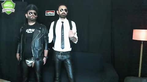 Snapshot of muratturkei chatting on 12/22/24, 01:45 MasterBros online show from 12/22/24, 01:45