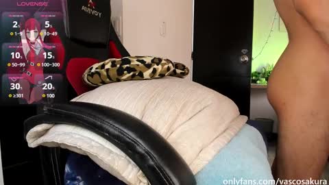 Snapshot of murielkarmesi chatting on 03/05/25, 06:23 murielkarmesi online show from 03/05/25, 06:23