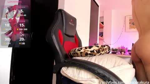 Snapshot of murielkarmesi chatting on 03/08/25, 06:16 murielkarmesi online show from 03/08/25, 06:16