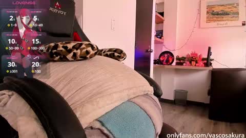 Snapshot of murielkarmesi chatting on 03/10/25, 06:23 murielkarmesi online show from 03/10/25, 06:23