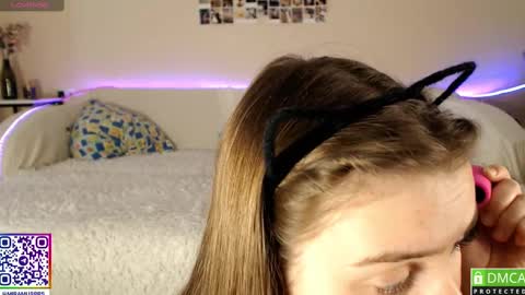 Mira online show from 02/28/25, 08:42