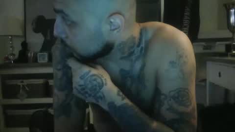 Snapshot of muscallan chatting on 09/19/25, 05:46 muscallan online show from 09/19/25, 05:46