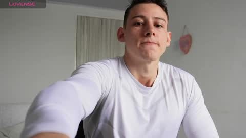 muscle_king_cum online show from 04/21/26, 01:39