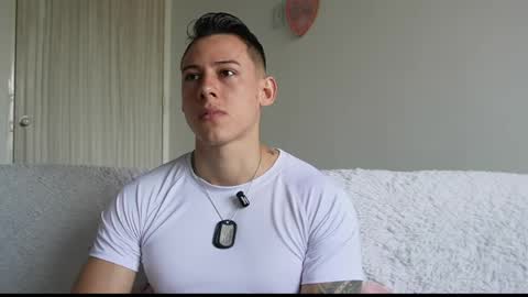 Snapshot of muscle_king_cum chatting on 05/09/26, 02:44 muscle_king_cum online show from 05/09/26, 02:44
