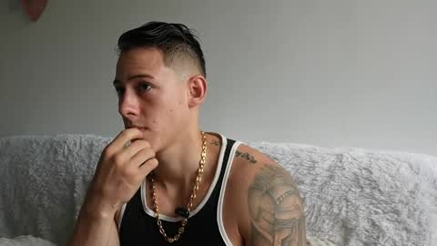 Snapshot of muscle_king_cum chatting on 06/05/26, 02:23 muscle_king_cum online show from 06/05/26, 02:23