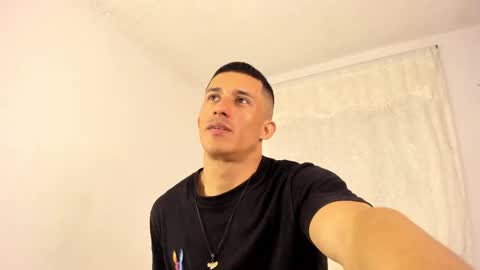 Muscle Man online show from 11/15/25, 10:15