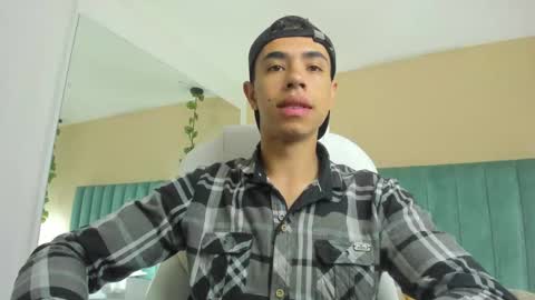 muscle scott online show from 09/12/25, 11:54