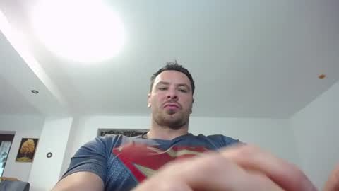 AJ online show from 07/11/26, 06:16