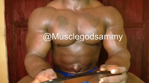 musclegod23 online show from 01/05/26, 05:38