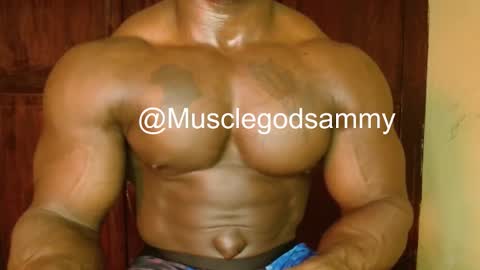 musclegod23 online show from 01/07/26, 05:15