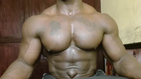 musclegod23 online show from 03/03/26, 02:12