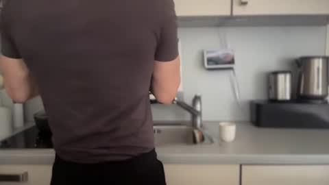 musclehair3 online show from 02/23/25, 12:16