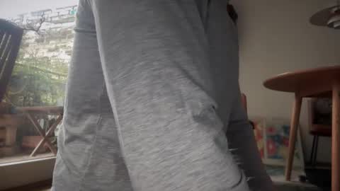 musclehair3 online show from 11/28/25, 11:35