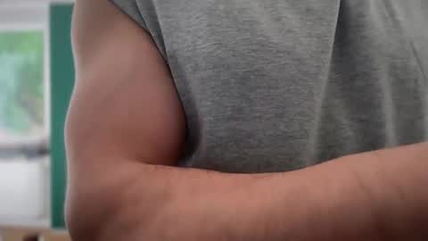 musclehair3 online show from 04/08/26, 10:48