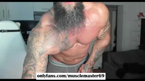 Musclemaster69 online show from 05/14/26, 06:15