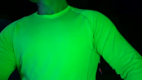 Snapshot of muscles_hulk chatting on 06/27/26, 12:37 Hulk Muscles - NEW ACCOUNT online show from 06/27/26, 12:37