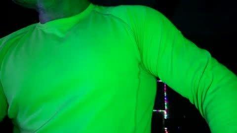 Snapshot of muscles_hulk chatting on 07/07/26, 11:20 Hulk Muscles - NEW ACCOUNT online show from 07/07/26, 11:20