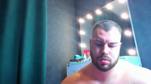 click icon for peach  online show from 02/10/25, 06:56