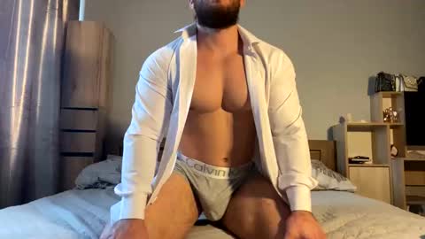 muscularjuggler online show from 12/16/25, 04:39