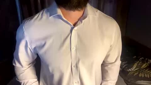 muscularjuggler online show from 05/18/26, 01:45