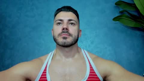 muscularmaster onlyfans online show from 10/09/25, 11:03