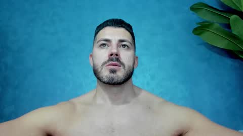 muscularmaster onlyfans online show from 11/28/25, 10:56