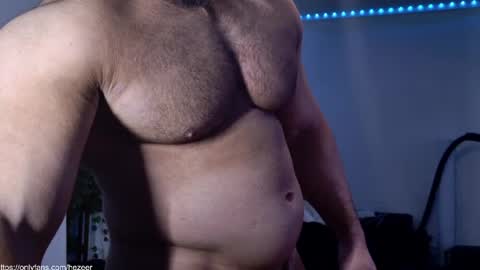 Snapshot of musculusx chatting on 04/26/26, 04:15 Musculus online show from 04/26/26, 04:15