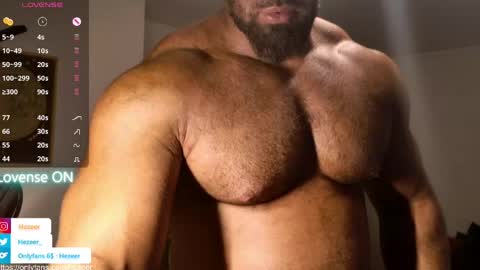 Snapshot of musculusx chatting on 04/30/26, 08:57 Musculus online show from 04/30/26, 08:57