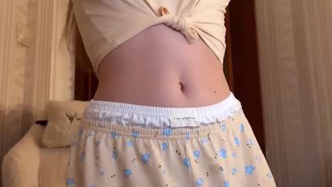 muse_d online show from 12/17/25, 06:14