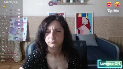 Snapshot of muse_kitty_jenia chatting on 07/05/26, 04:19 Jenya online show from 07/05/26, 04:19