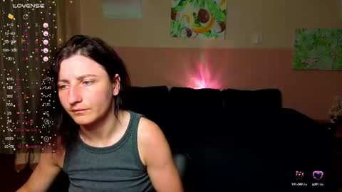 Snapshot of muse_kitty_jenia chatting on 07/25/26, 06:05 Jenya online show from 07/25/26, 06:05