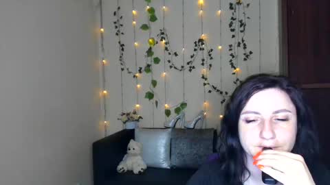 Snapshot of muse_kity_jeneva chatting on 06/07/26, 05:27 Jeneva online show from 06/07/26, 05:27