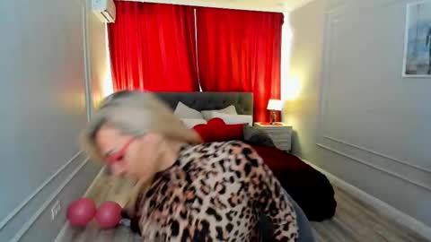 Diana online show from 03/26/26, 11:27