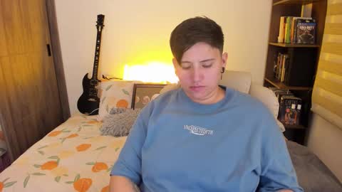 VALENTINA Luna  online show from 10/10/25, 04:11