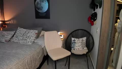 VALENTINA Luna  online show from 04/21/26, 01:42